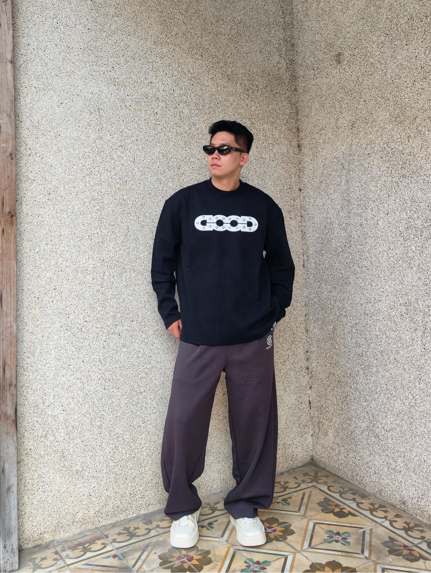 秋日潮搭|这件 GOOD 长袖卫衣太对味
