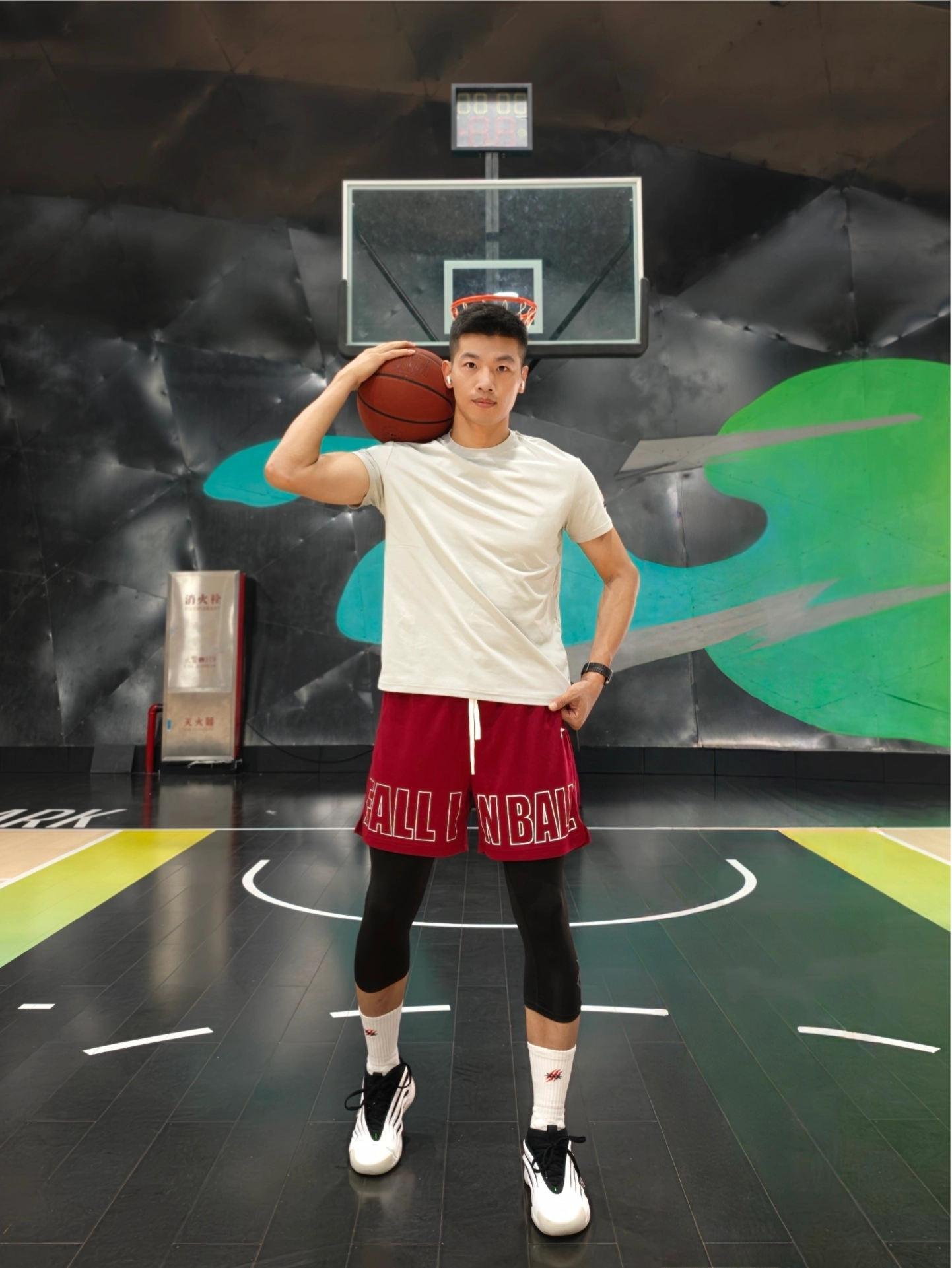 🌞夏日球馆的快乐|全靠这条美式篮球裤撑着
