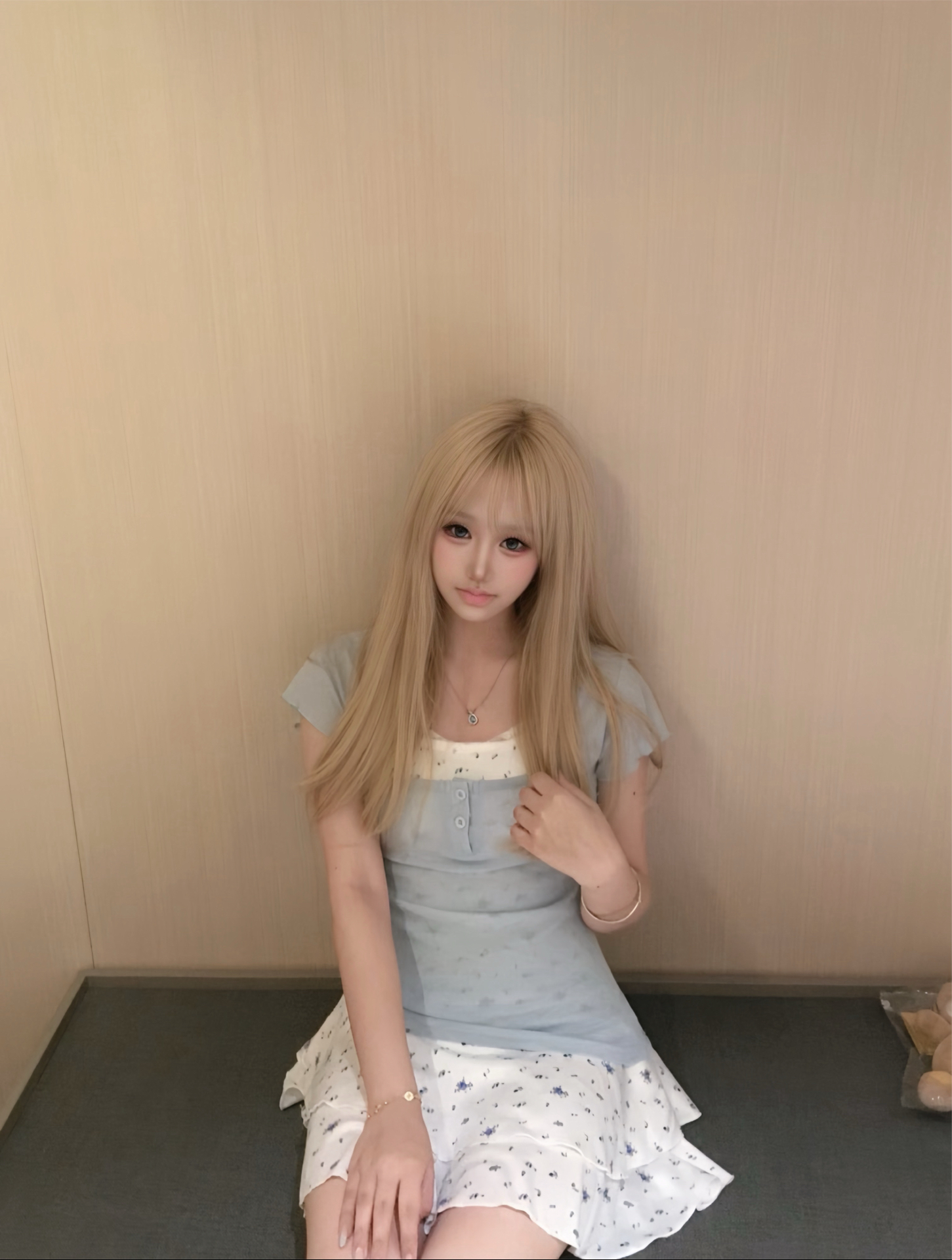 蓝水滴锁骨链，甜妹氛围感拉满💙