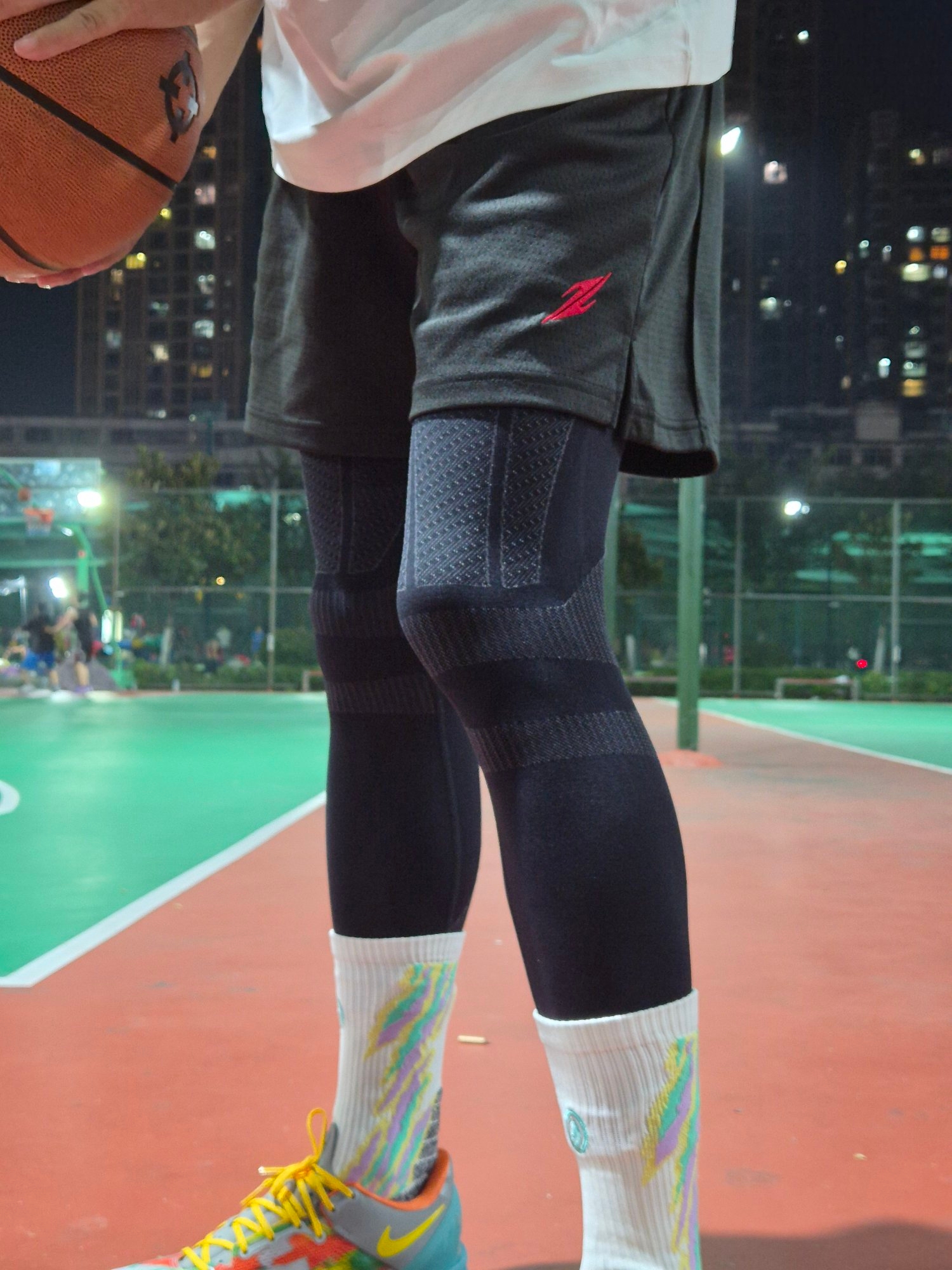 球场ootd|降温打球就穿它,保暖还塑型