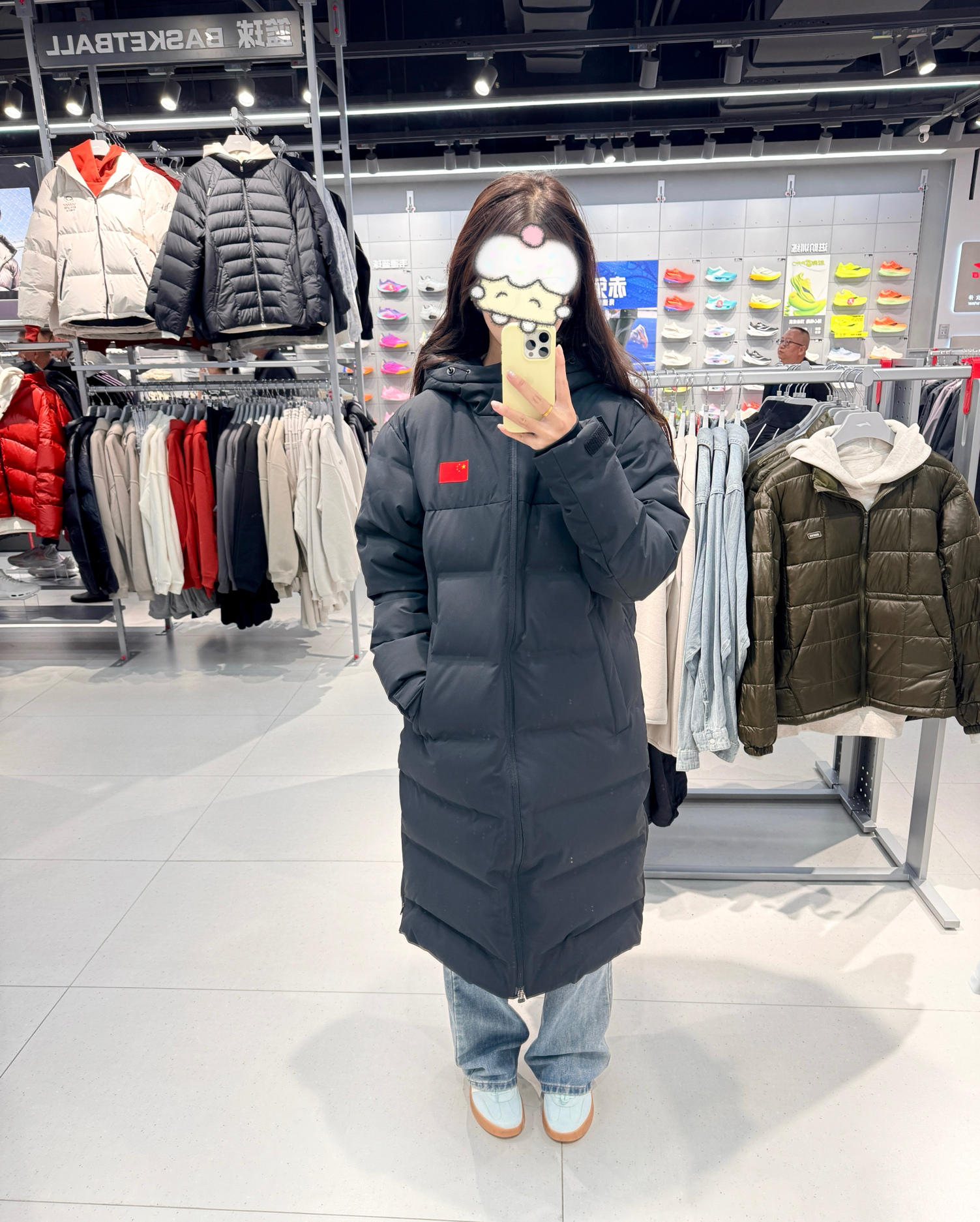 谁能拒绝带🇨🇳的长款羽绒服