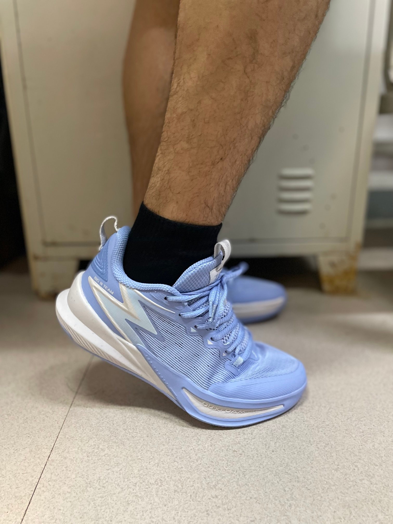 一张多入的实战鞋 开学穿咋样？