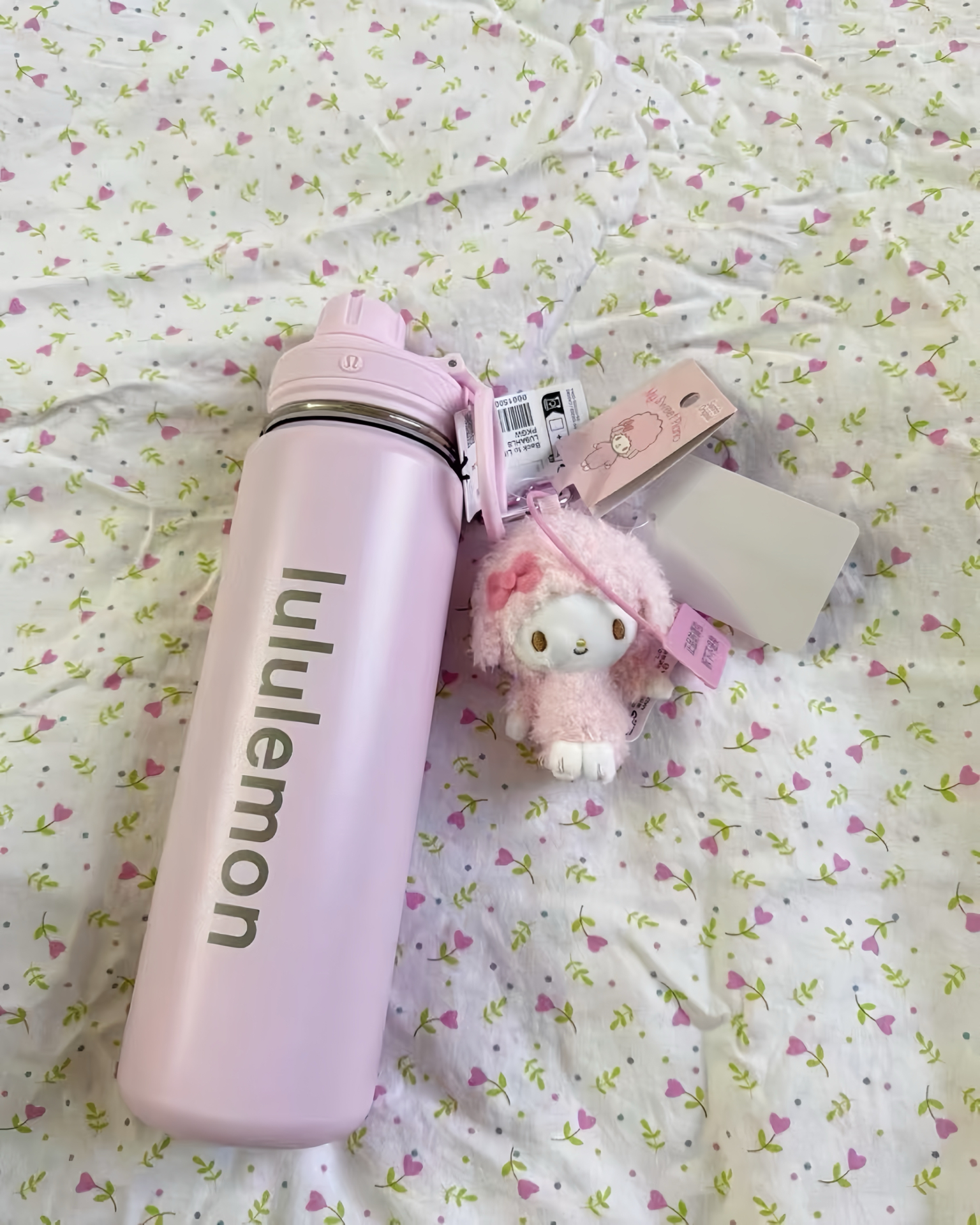 送女生不踩雷！实用又好看的运动水杯💖