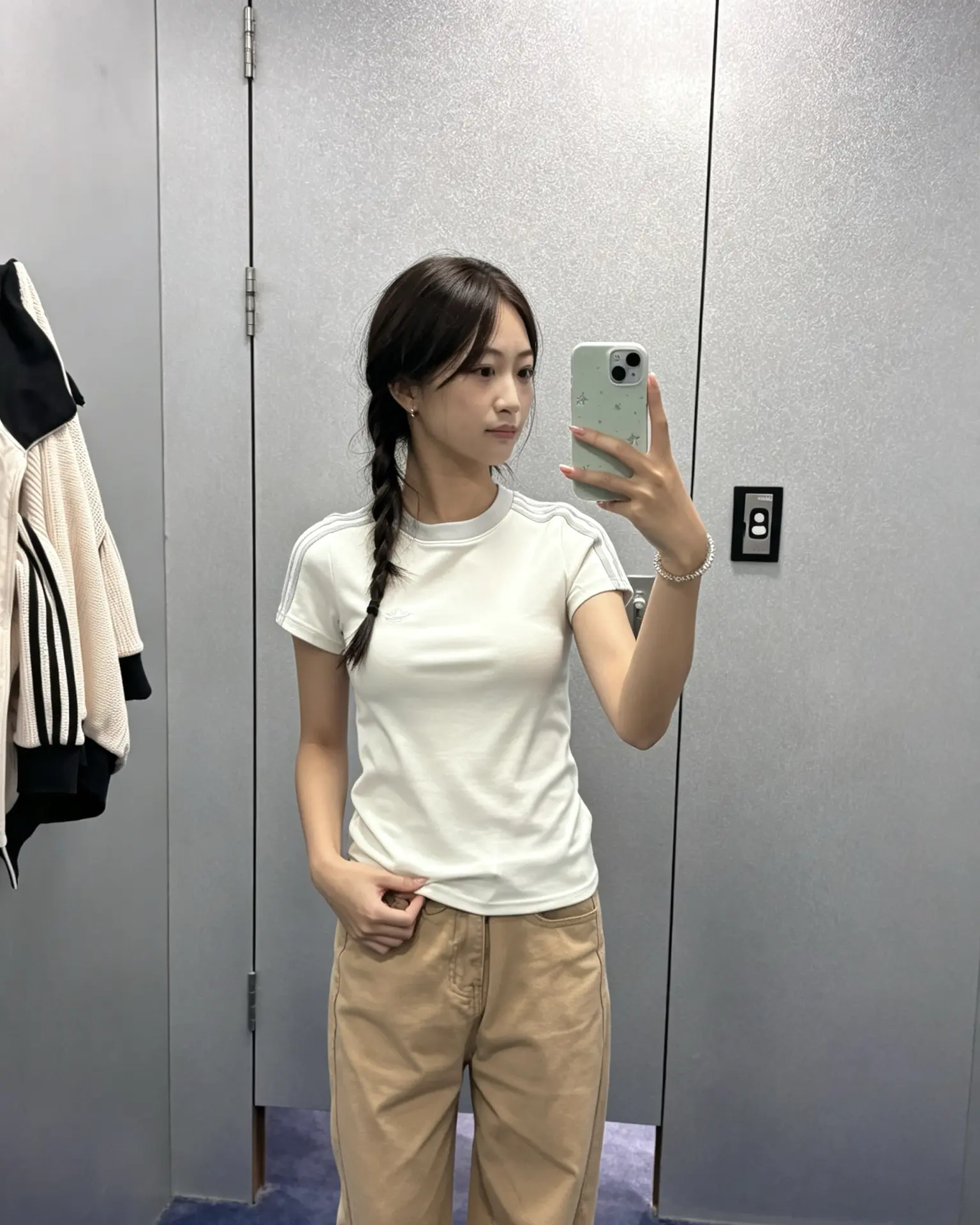 韩系感基础tee,衣柜刚需!