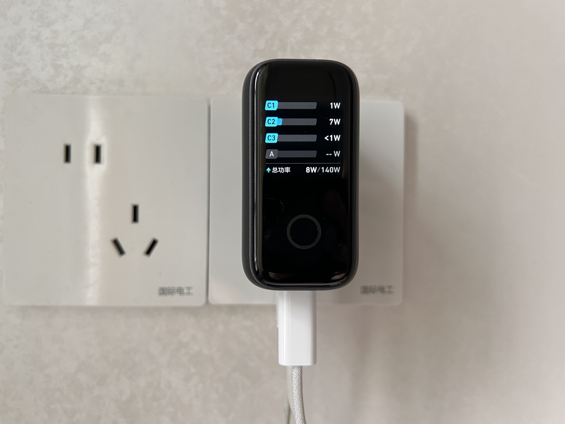 🔋充电宝界的“六边形战士”，好用到哭😭