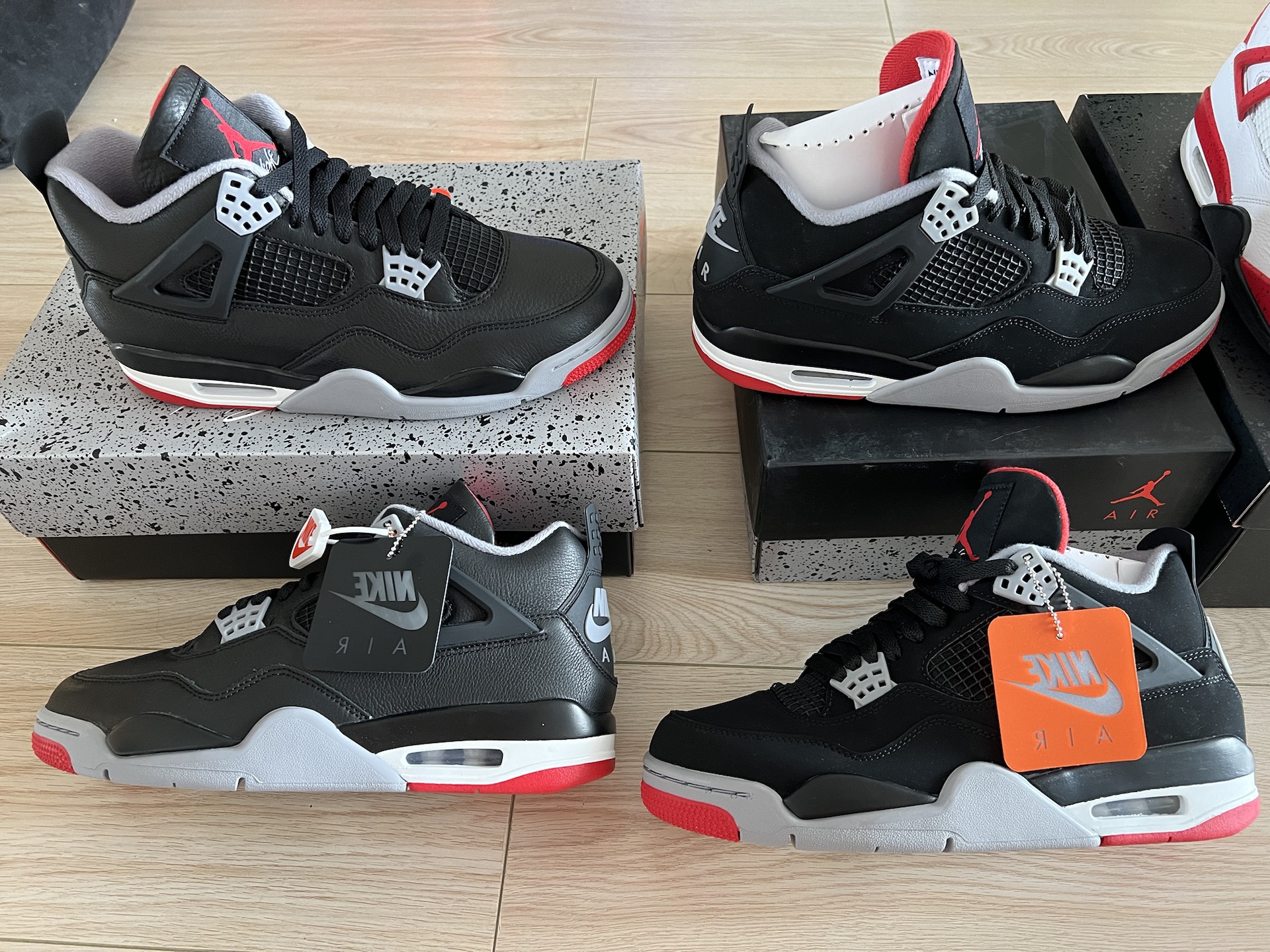 aj4黑红公牛配色24vs19