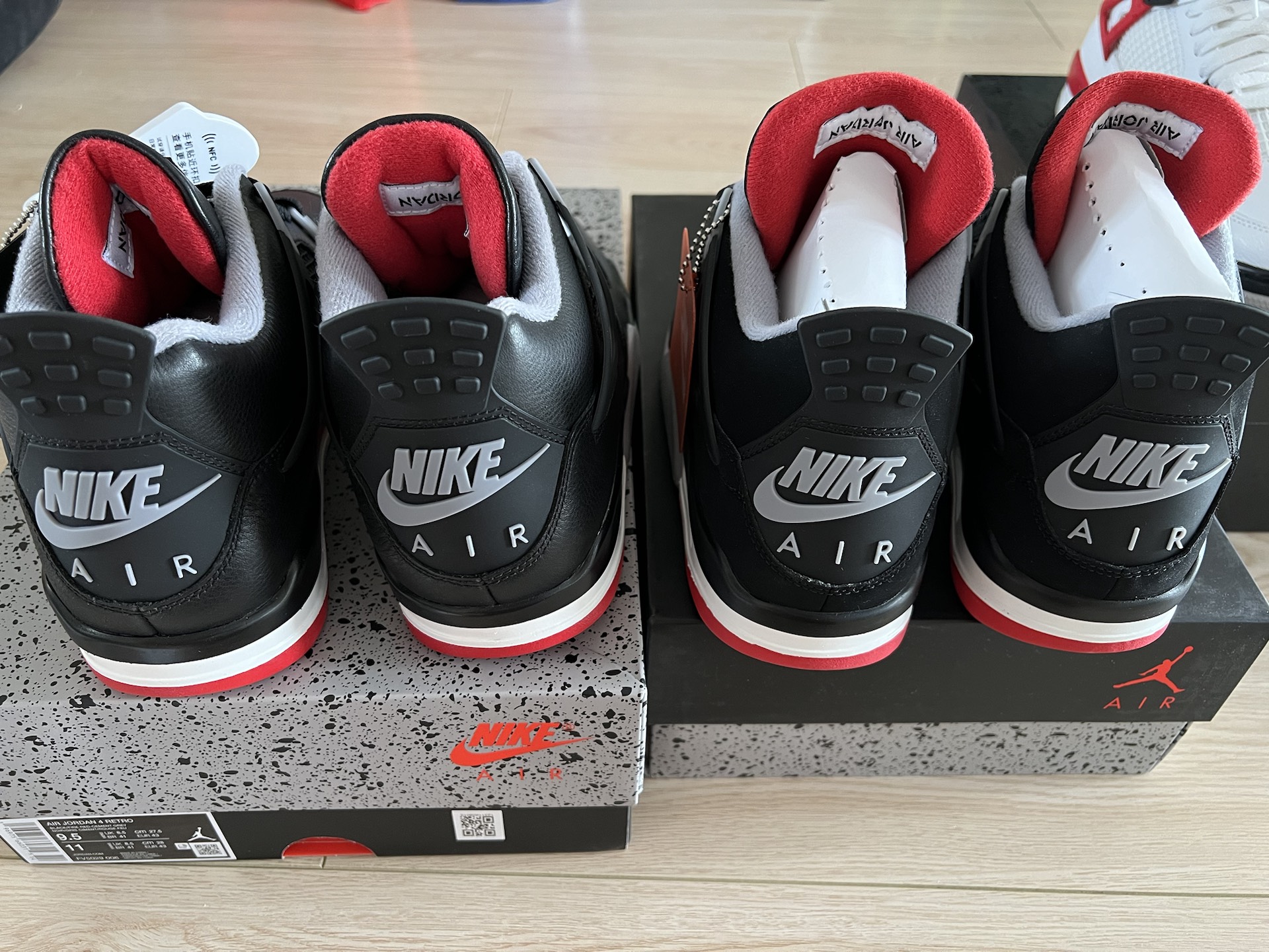 aj4黑红公牛配色24vs19