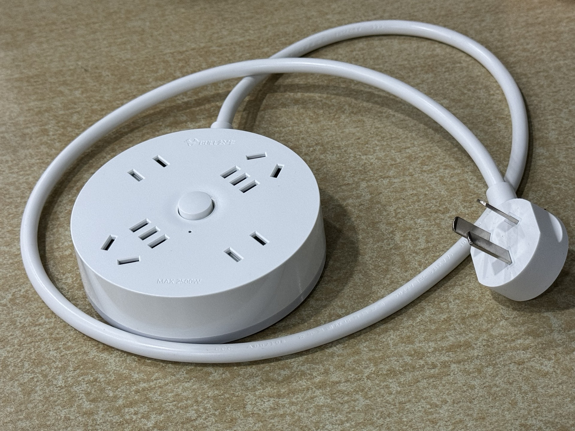 大学生看过来！桌面用电救星！