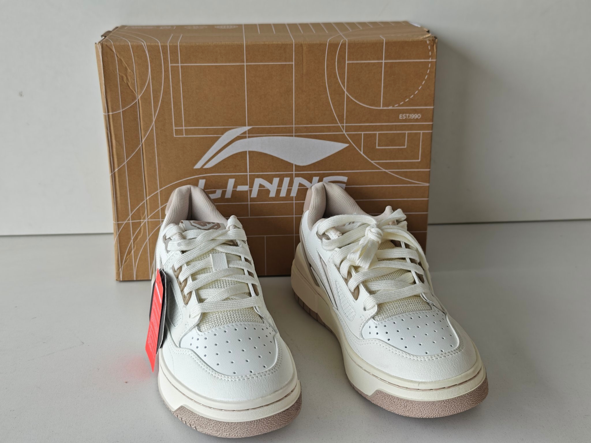 复古风板鞋，休闲出街好搭子👟