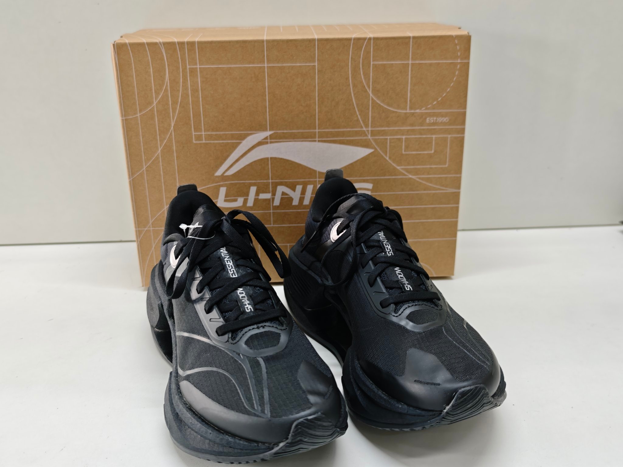 跑步党看！这双国产跑鞋有点东西👟