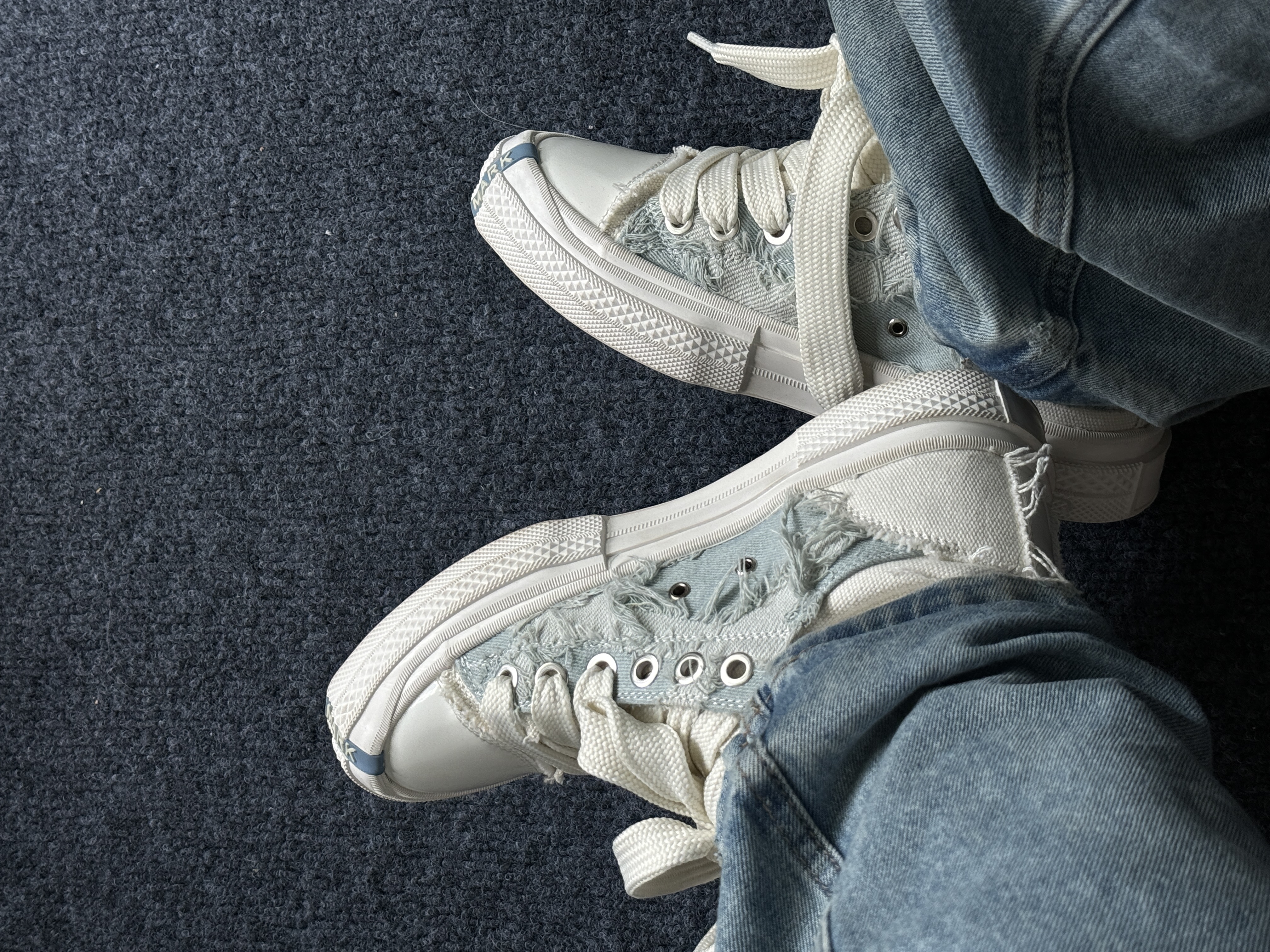 🦋➿🧊我嘞个…比匡威Converse还有设计感的帆布鞋!!我怎么现在才发现!!!