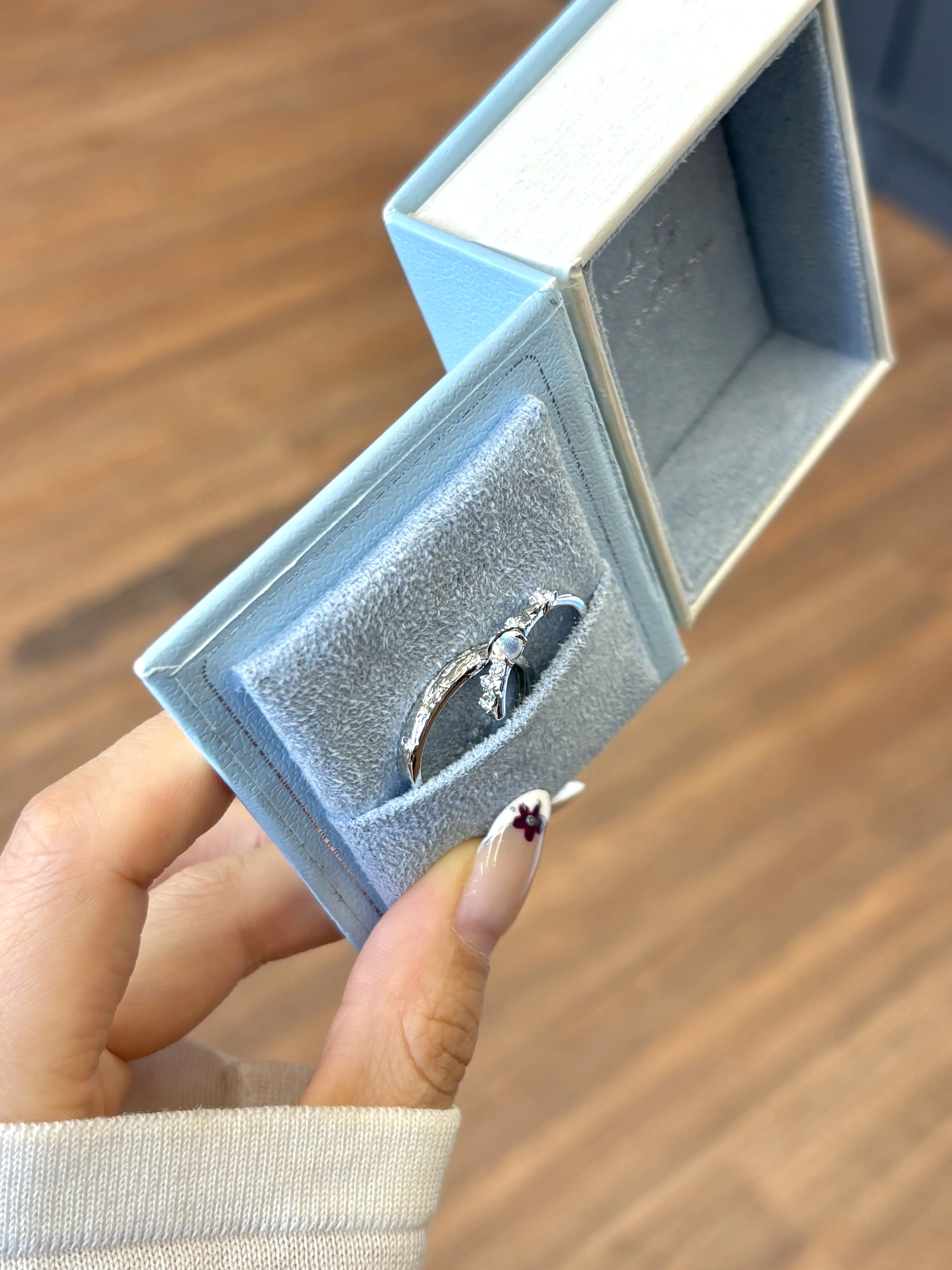 ✧ 🛒 🫧 ✧比七夕先来的是npy准备的戒指💍