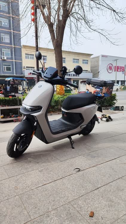 通勤党狂喜！百公里续航+智能