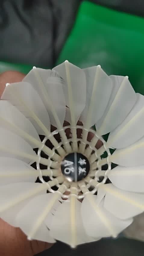 👍虽有点偏重，但这结实的球耐打也靠谱呀！