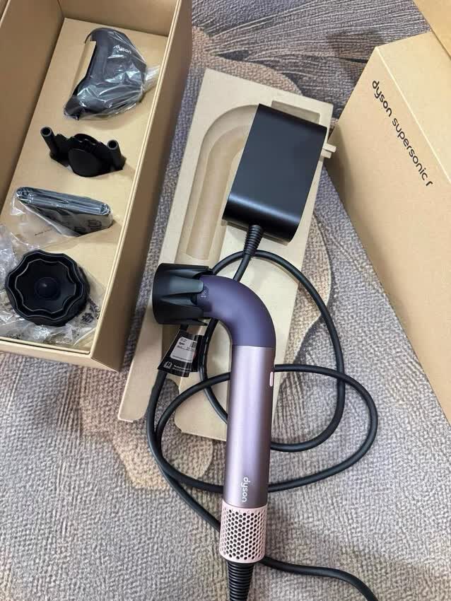谁懂!戴森让我实现发型自由