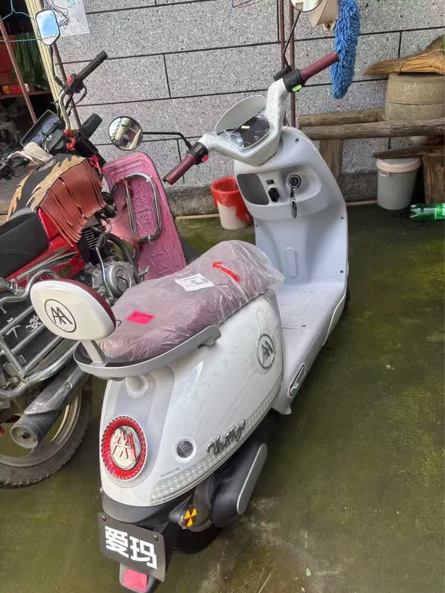 小巧时尚通勤好帮手🛵