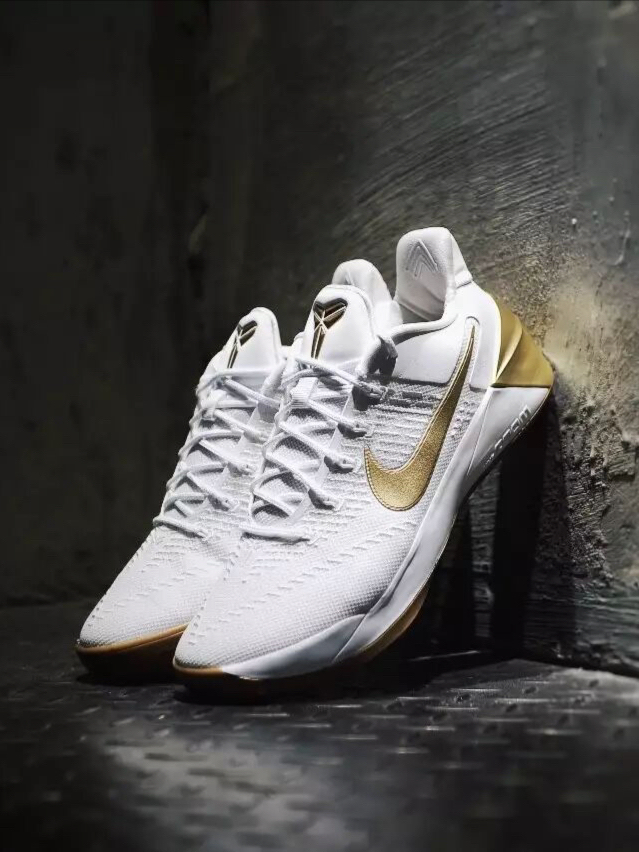 白金Kobe AD，藏在鞋里的曼巴情怀🏀