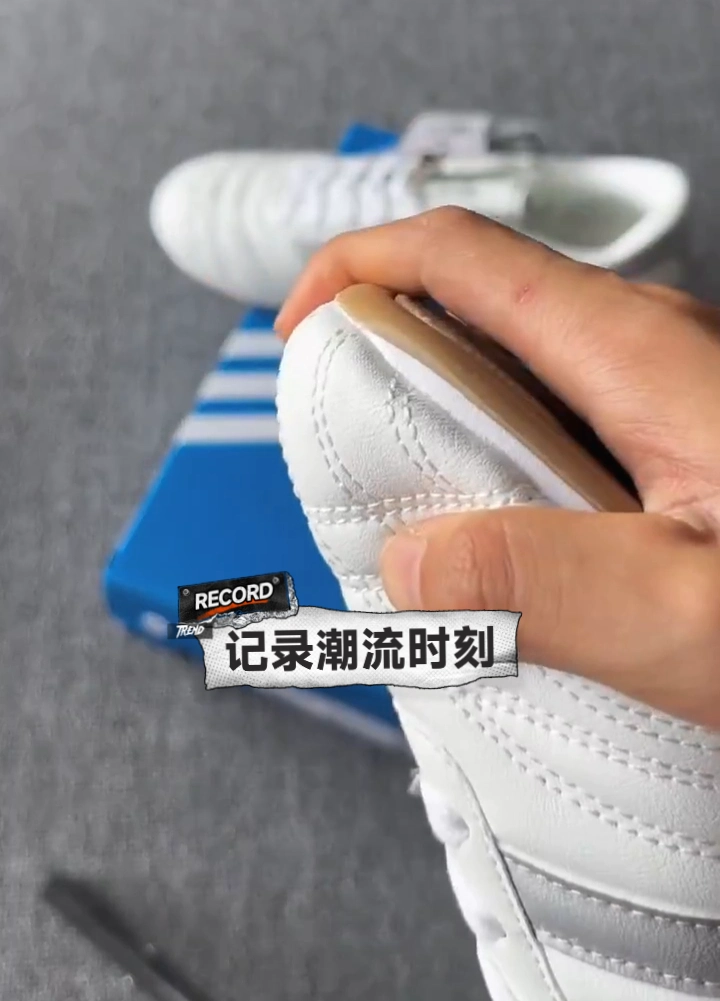 adidas originals Taekwondo 白银色难道不高级