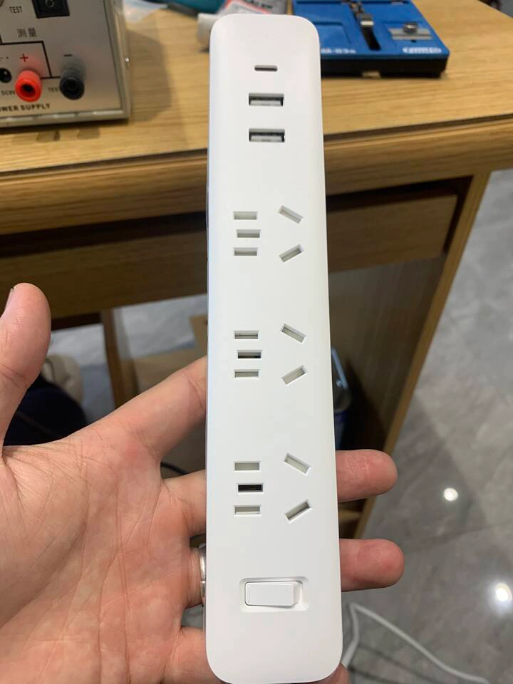 迷你排插用着还挺顺手👀