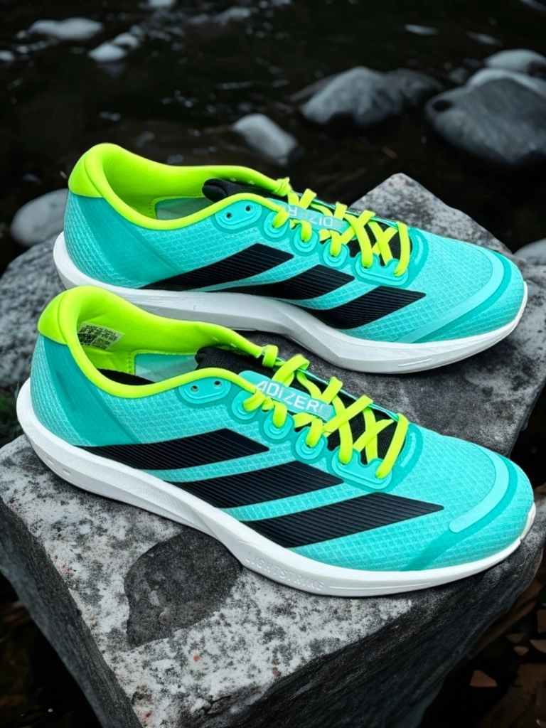 穿这双 Adizero BK 竞速，跑马配速直接提！