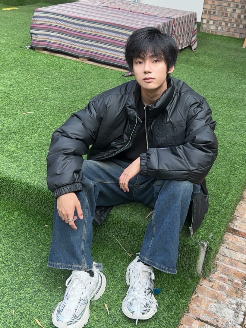 挖到一件超酷的冬日保暖棉服！
