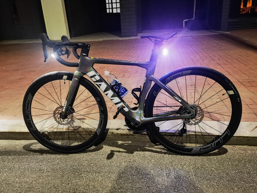 谁能拒绝一辆颜值与性能并存的公路车啊！