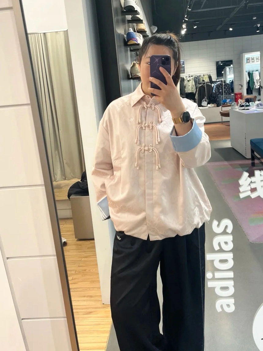 被我挖到宝了！阿迪三叶草新中式夹克✨