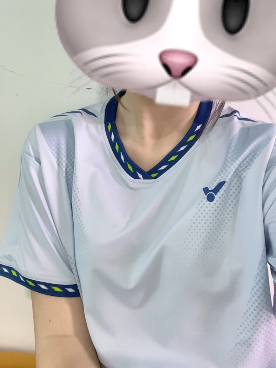 和crush穿同款啦！这个运动衣好绝🥳