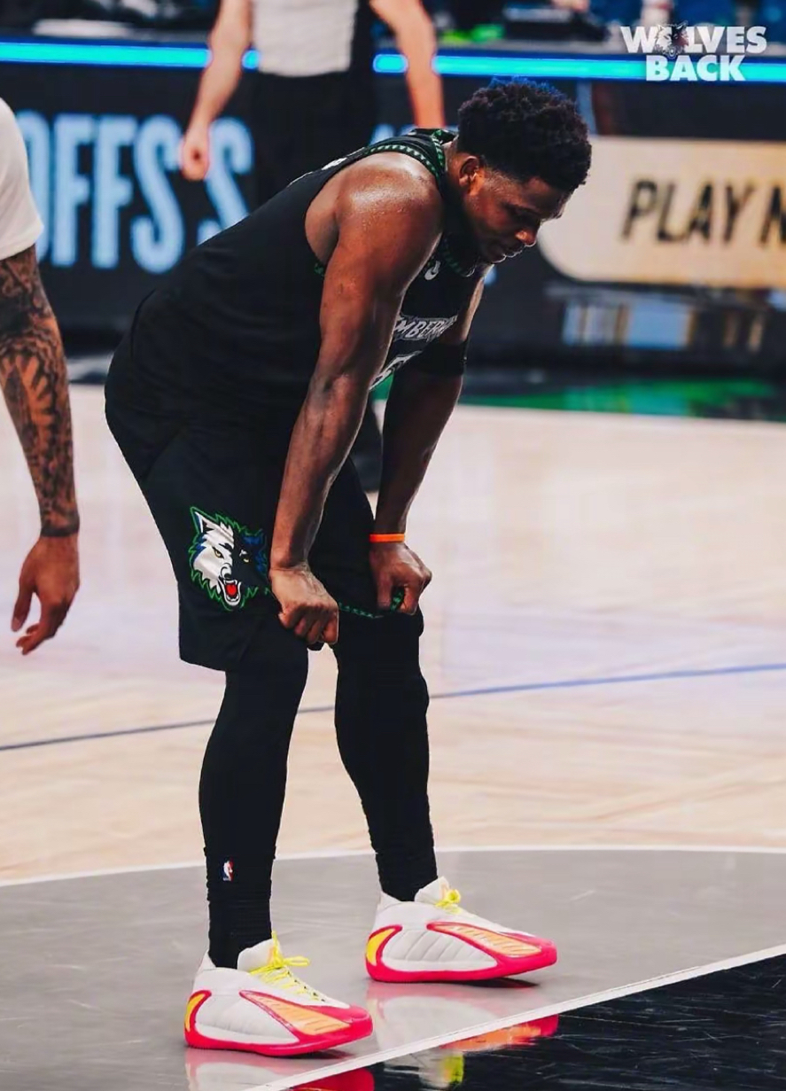 今日NBA季后赛部分球星上脚球鞋