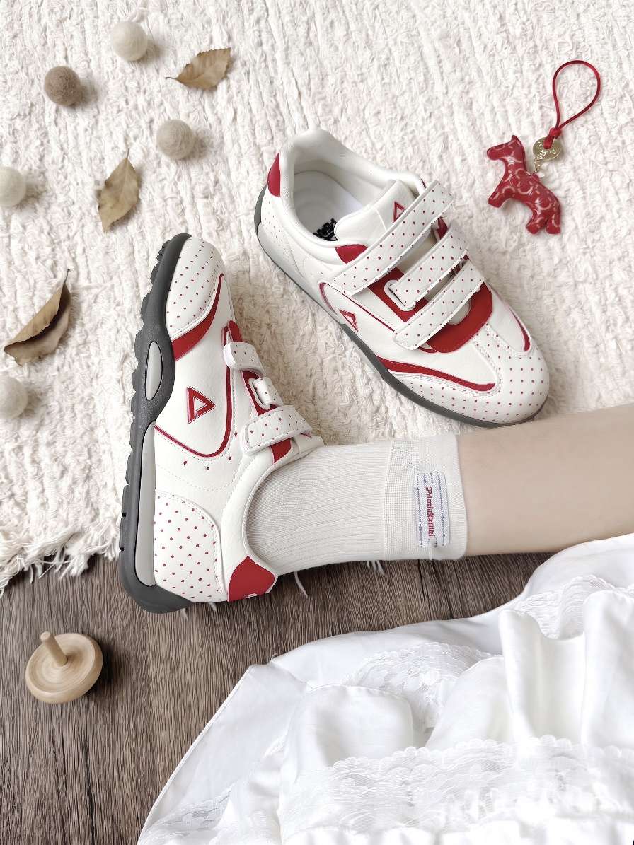 红白波点魔术贴鞋！软妹氛围感拉满👟