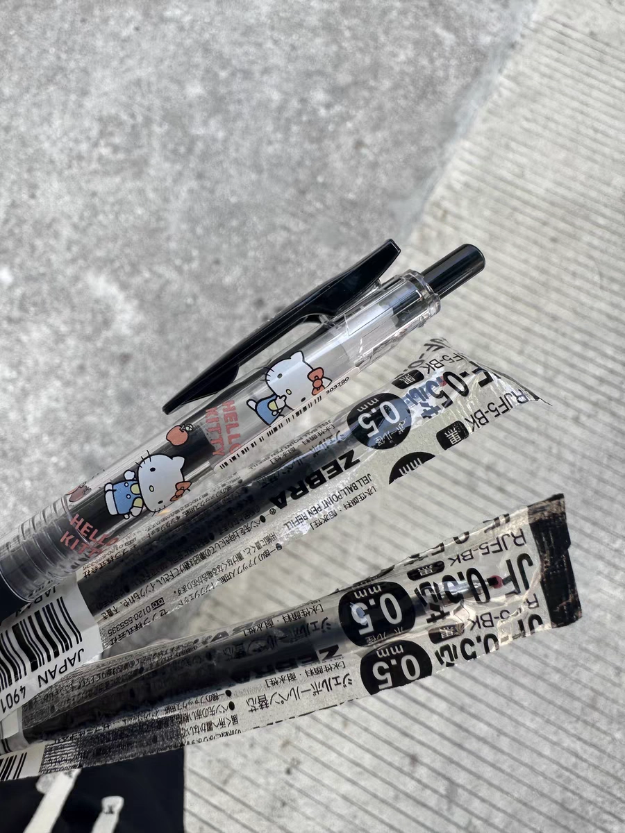 🖊️文具控尖叫！斑马 JJ15 子弹头笔真的写不腻～