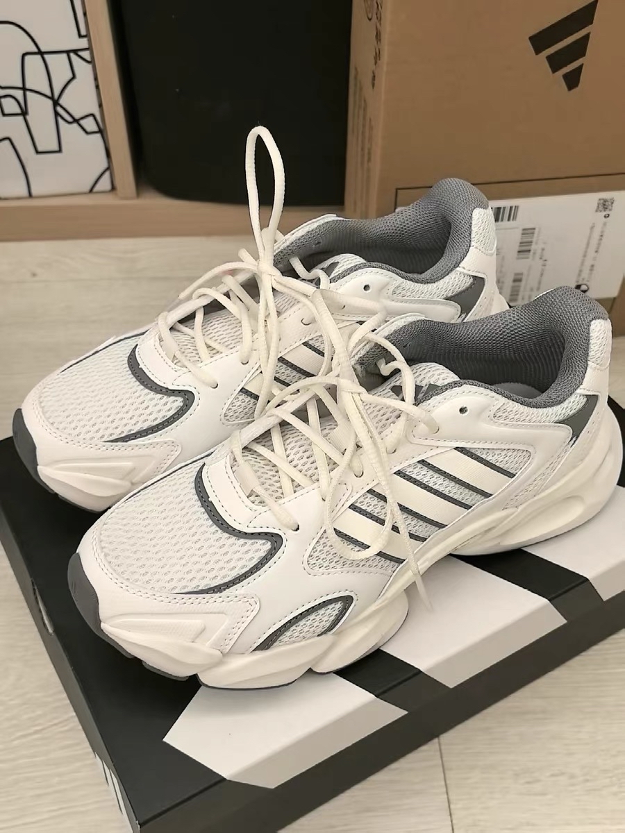 哇塞！这双运动鞋时尚又好穿👟