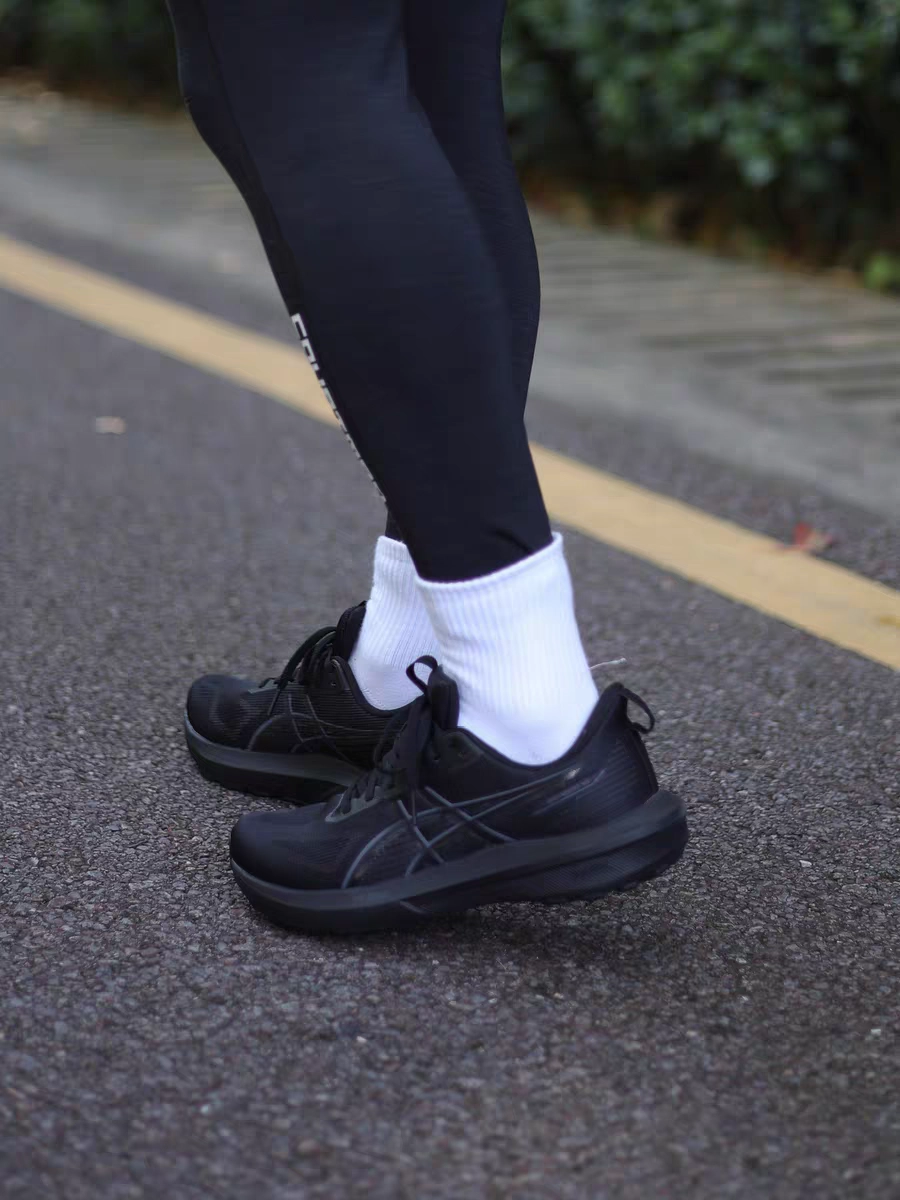 运动出街双拿捏！这双跑鞋我锁死👟