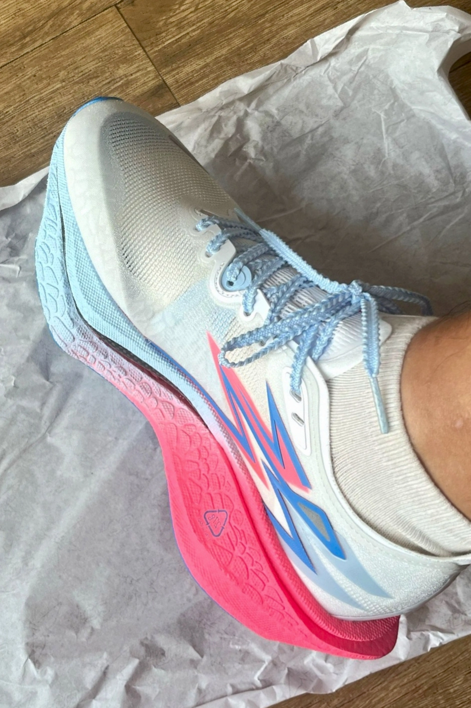 海边晨跑像踩在浪尖上🏃‍♀️