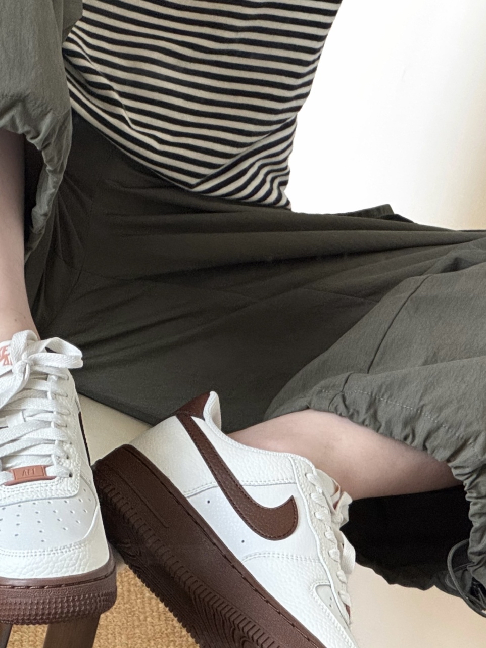 1双NIKE棕白空军 通勤百搭巨好穿👟