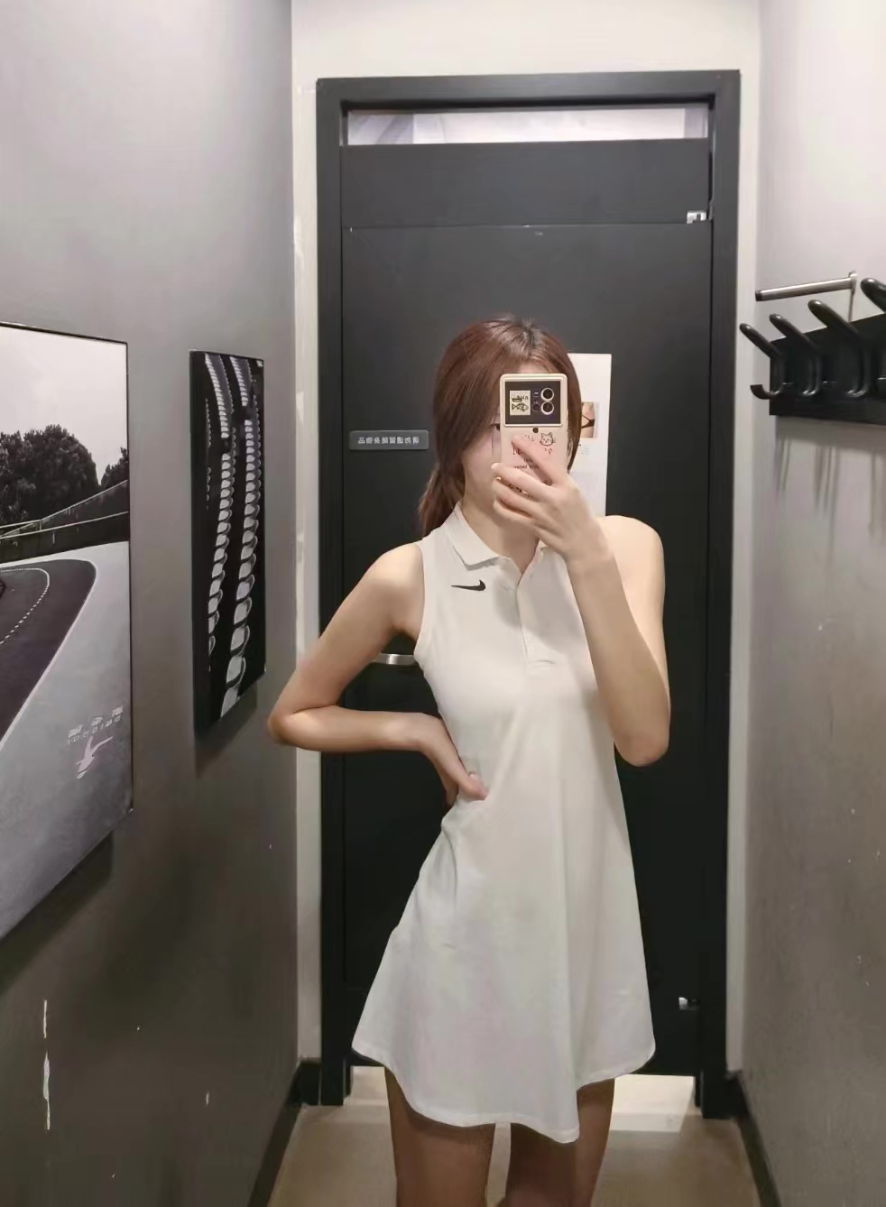 不敢想象这个网球裙穿上会有多好看