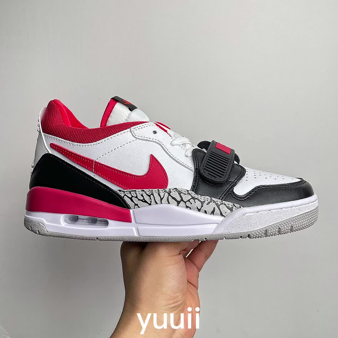 Air Jordan Legacy 312 Low (GS) 皮革低帮复
古篮球靺 黑白红