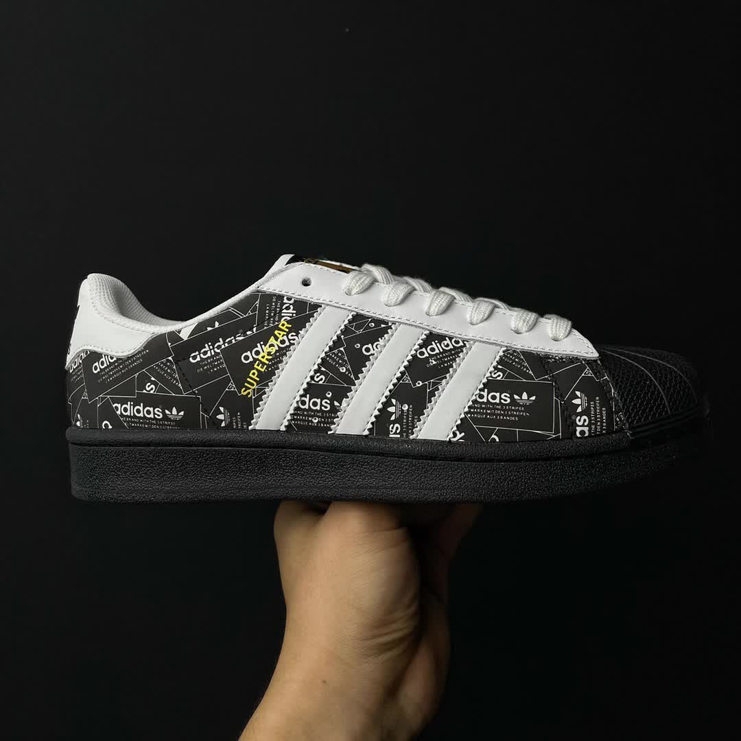 adidas Originals Superstar Black Labels 黑白拼接印花