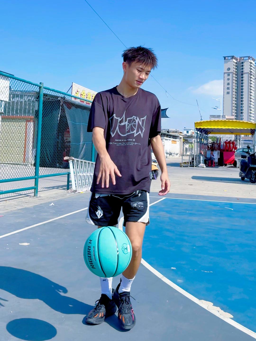 这篮球🏀的手感真不错