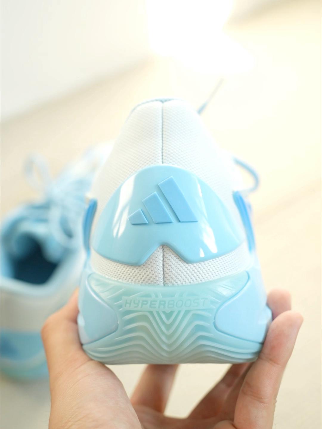 ye给阿迪留下了太多…全员yeezy化了