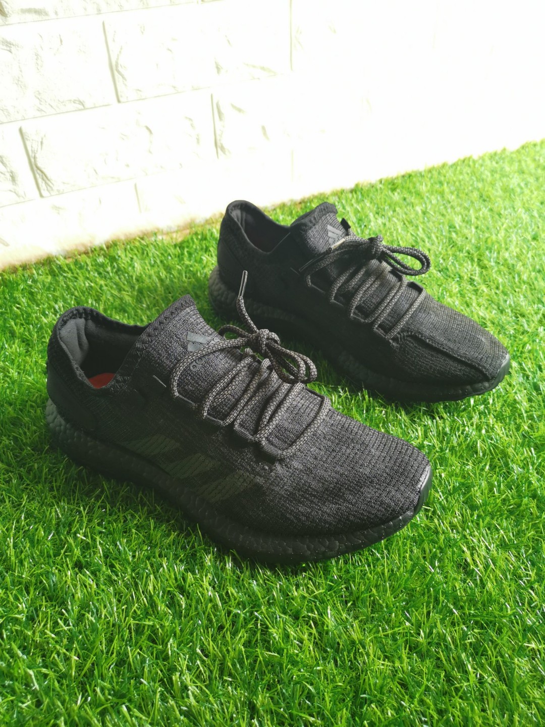 ⚽️鞋名：阿迪达斯pureboost黑魂