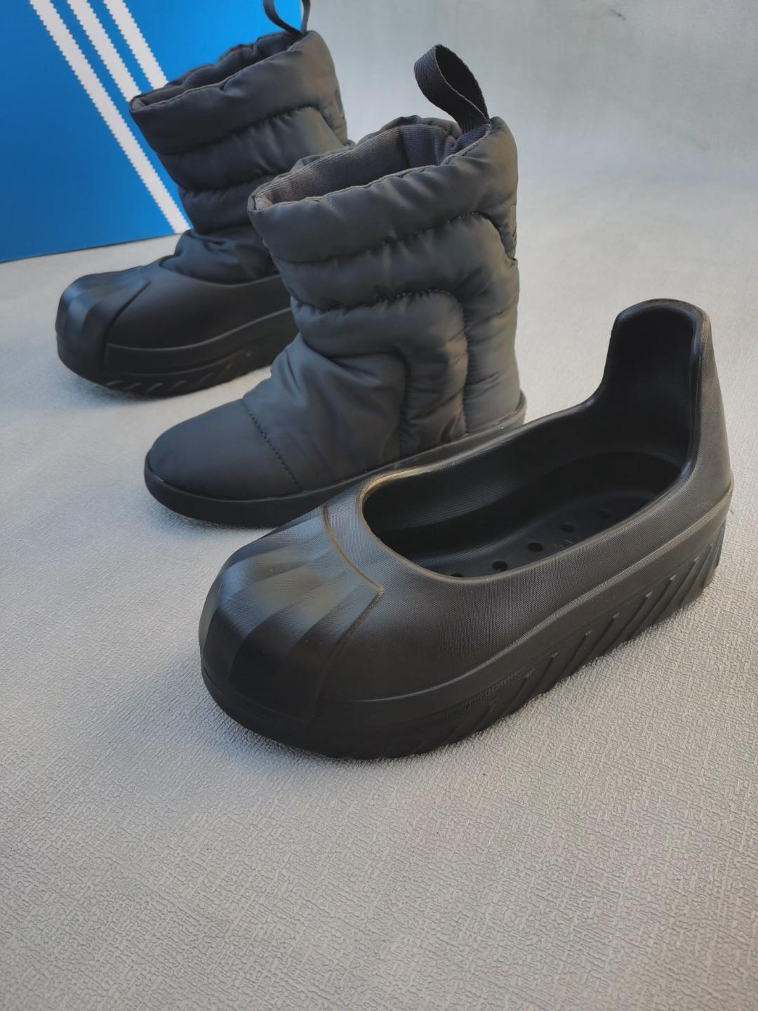 它们三个是什么关系 抢答哈哈