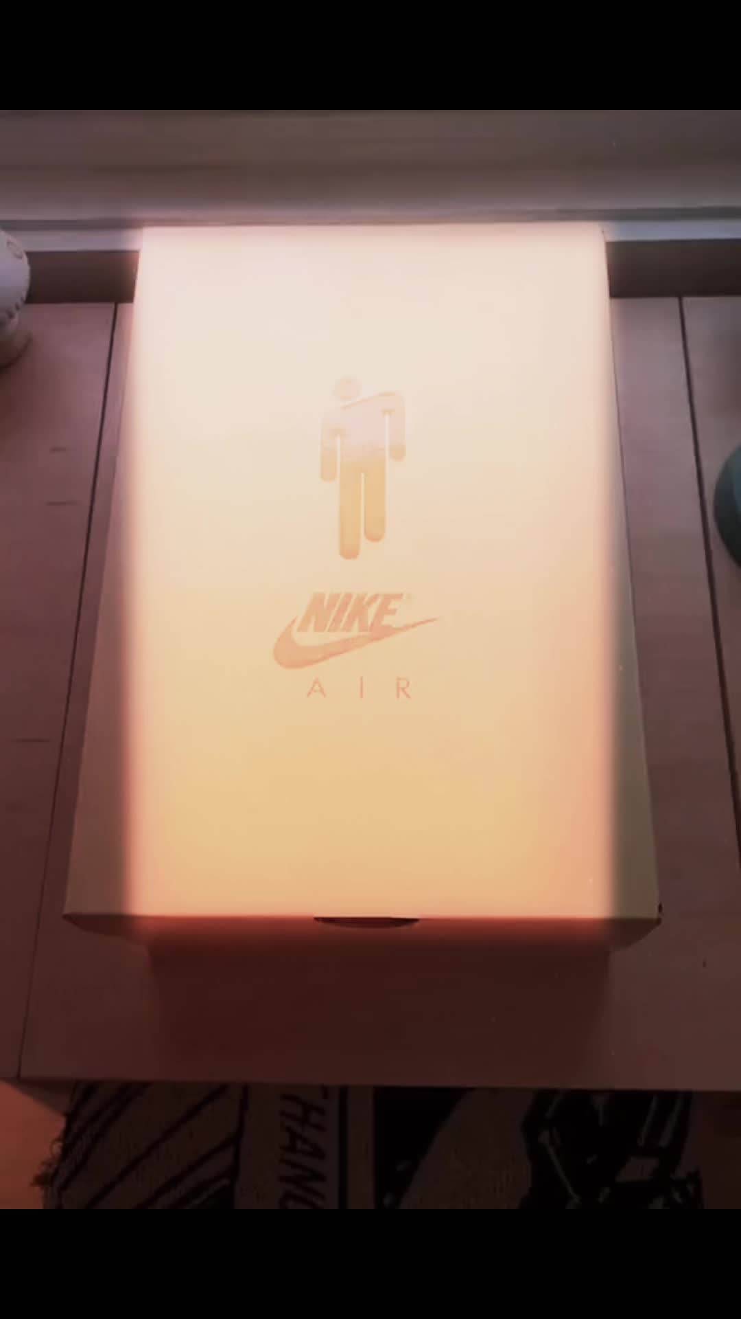 Nike Air Force 1 x Bilie Eilish 联名款