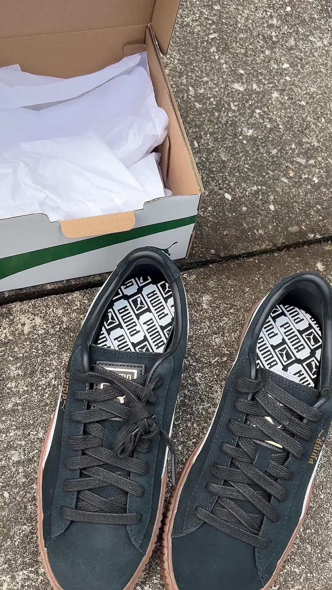 来看看这双鞋子怎么样⁉️