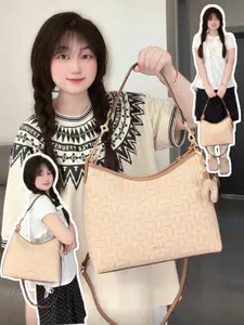 🤩好喜欢这大容量只托特包包👜百搭又能装~