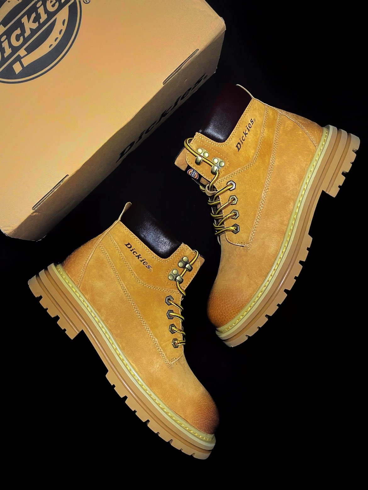 Dickies 复古工装马丁靴 “土黄”