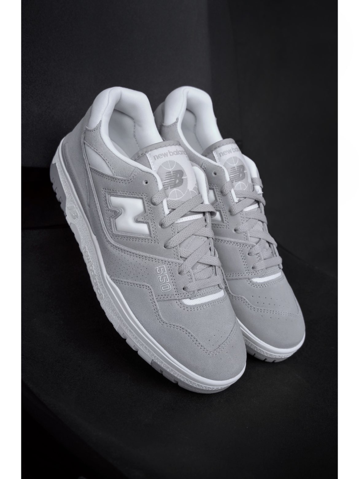 New Balance 550 “牡蛎菇