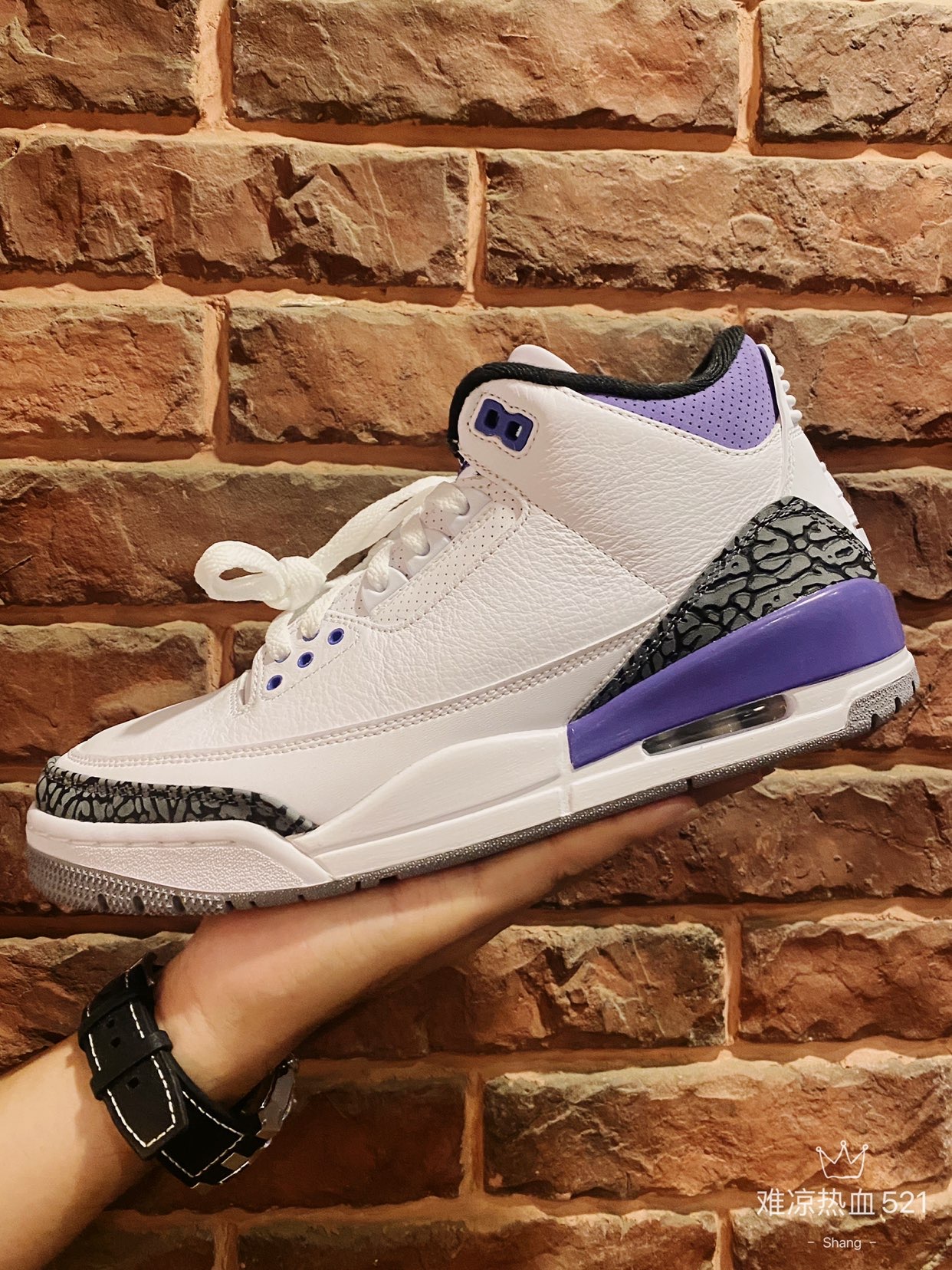 👟球鞋名称：
Air Jordan 3 