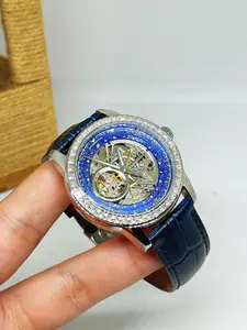 我去!手表竟然镶嵌满了钻石💎