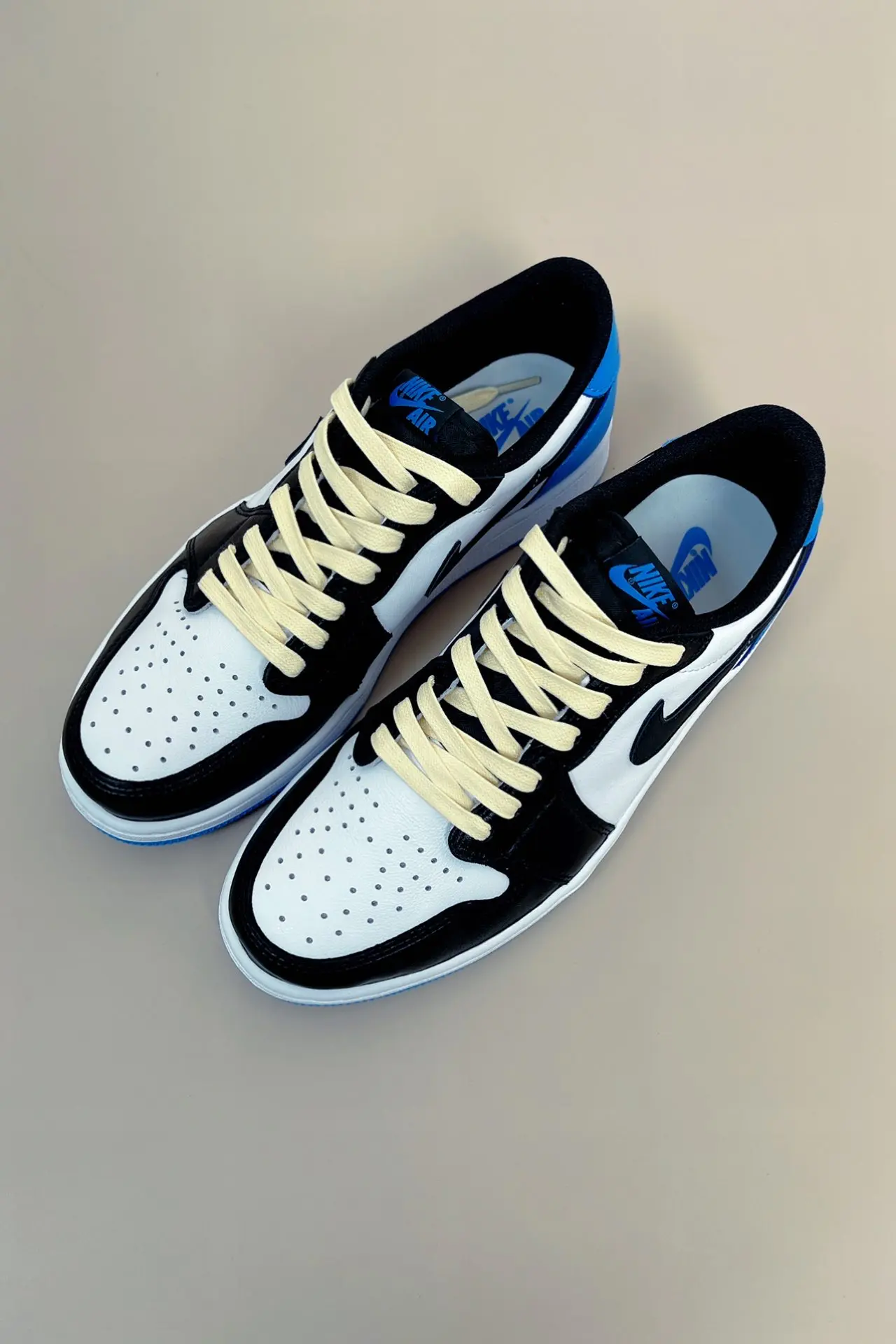 AJ1 OG unc黑白蓝配色确实很好看
